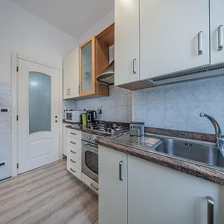 Bay & Hills - Mare 8 Min - Parcheggio Gratis Apartment Noli